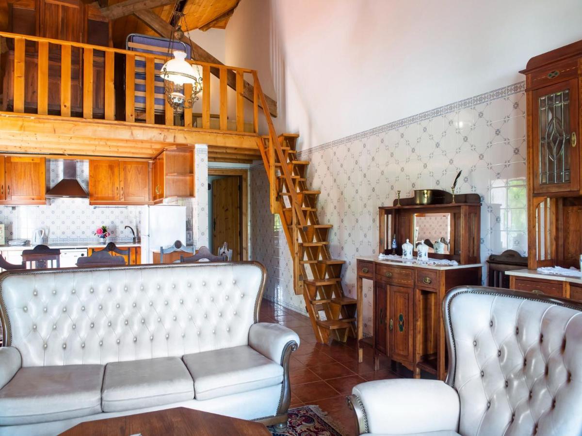 Villa House With Authentic Tiling And Antique Furniture Montemor-o-Novo Exterior foto